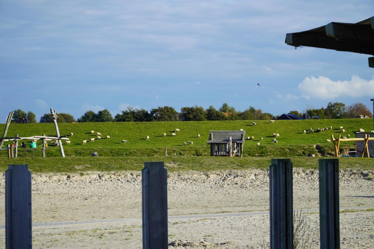 Haus Sternenstrand ทอสเซินส์ ภายนอก รูปภาพ